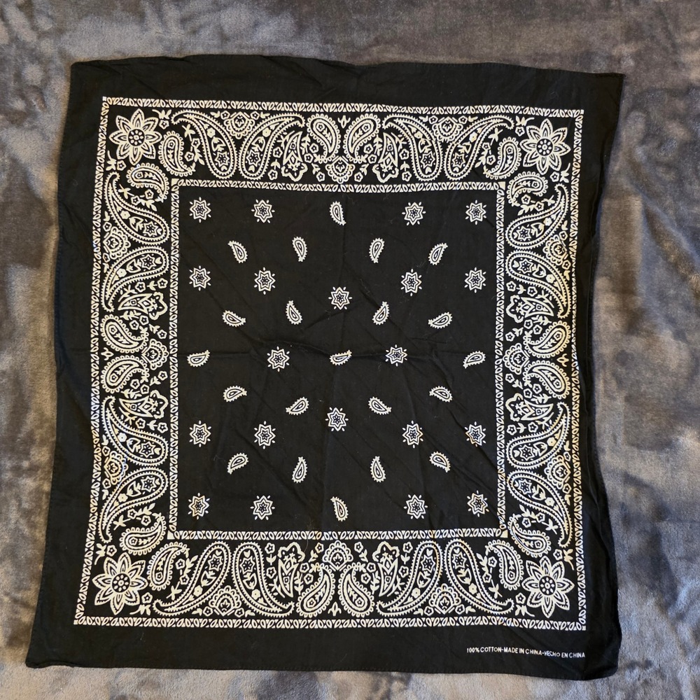 Black White Paisley Bandana 100% Cotton Square Scarf Head Wrap 20x20